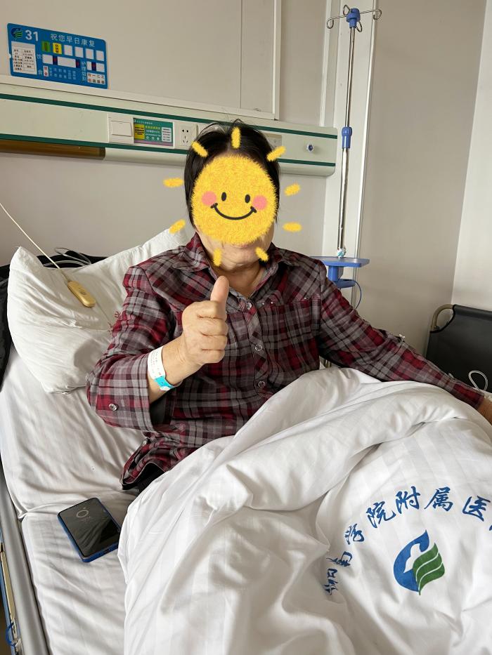 颠覆传统！这项免切口手术，让胃癌根治告别大创伤1.jpg